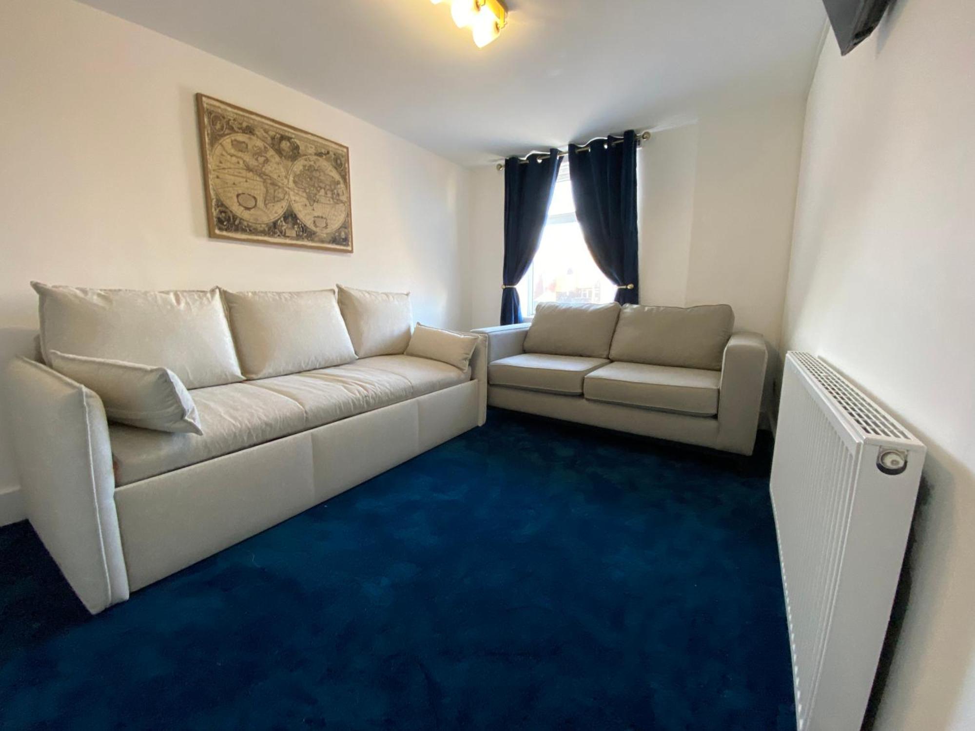 Aquarius Apartment - Sea View - Sleeps Seven Blackpool Eksteriør bilde
