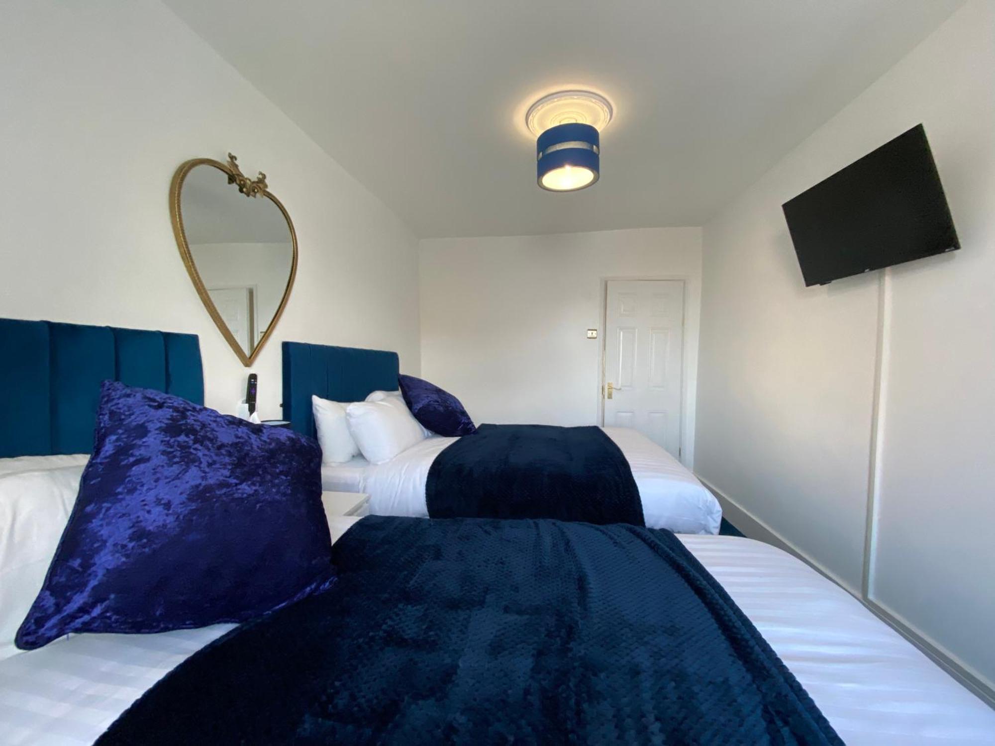 Aquarius Apartment - Sea View - Sleeps Seven Blackpool Eksteriør bilde